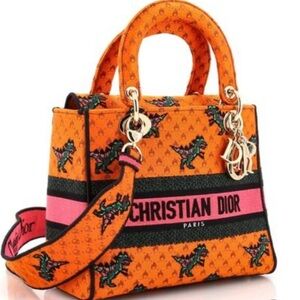 FLASH SALE 24 HOURS ONLY!!!So Rare!!Christian Dior Lady Di Handbag🩷 🧡Stunning!!!
